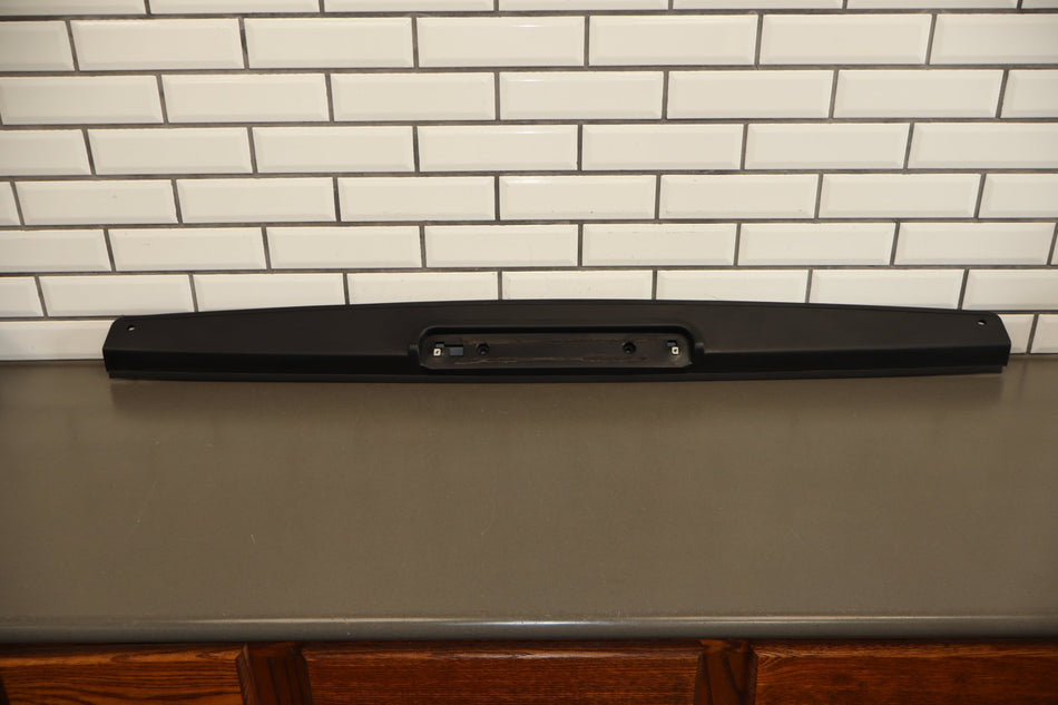 2003-2009 Hummer H2 SUV - Tailgate Upper Spoiler 15114966