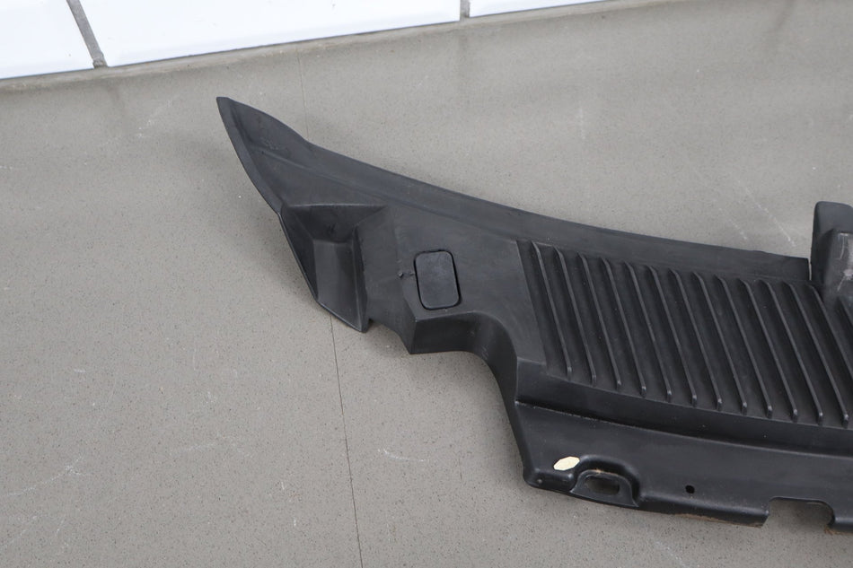 1993-1996 Cadillac Fleetwood Cowl Vent Panel