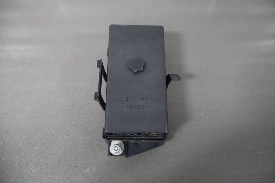1999 Chevrolet Corvette C5 Cabin Fuse Box 12193792