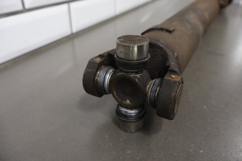 1994 Chevrolet Suburban GMT400- Front Drive Shaft