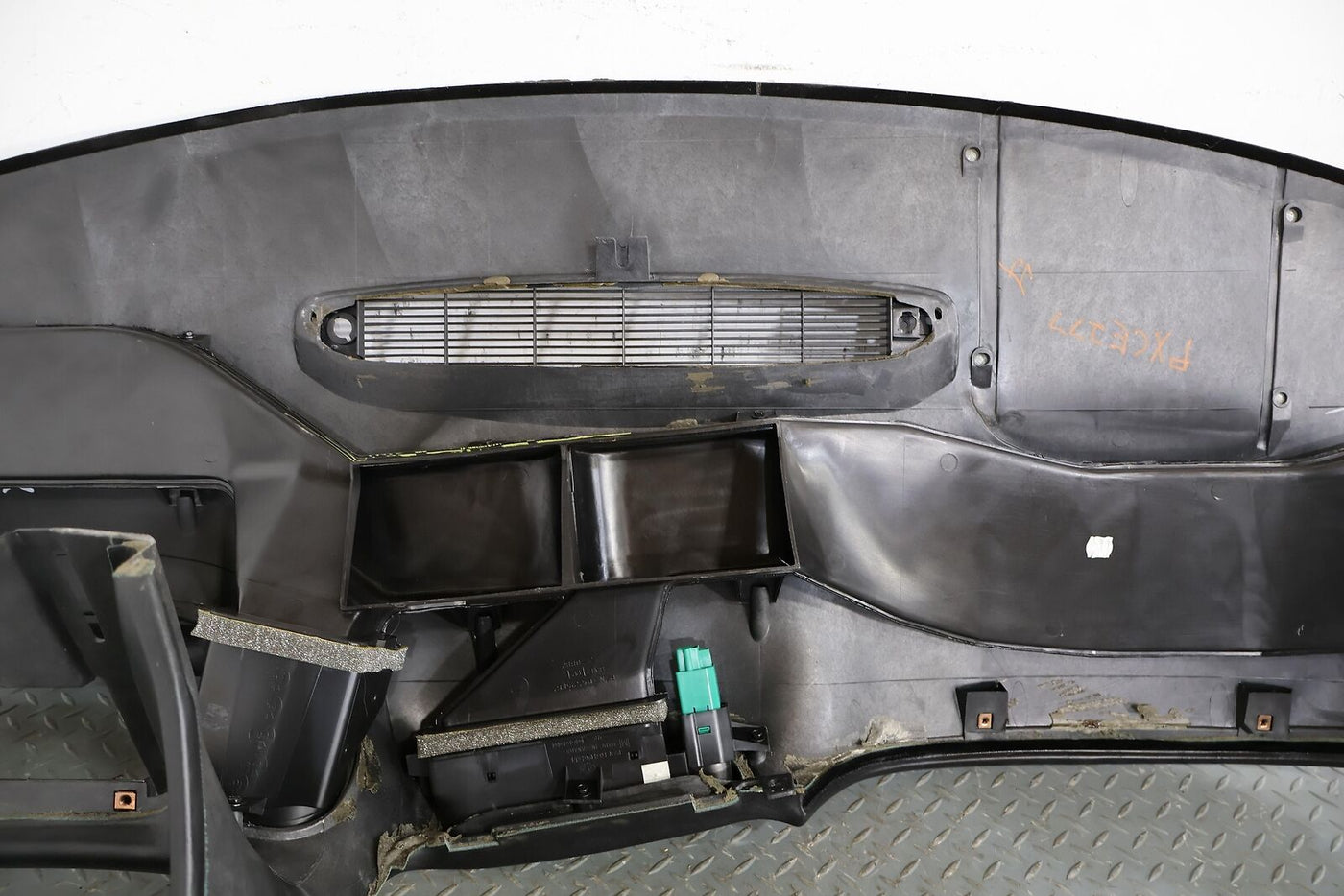 97-04 Chevy C5 Corvette Upper Dash Panel W/O Heads Up Display (Black 19I) Bare