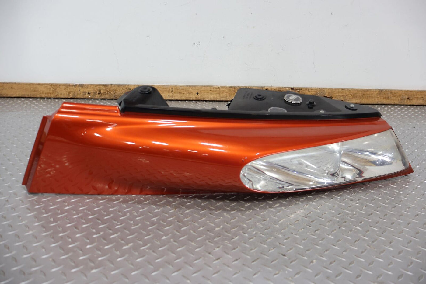 99-02 Plymouth Chrysler Prowler Right Headlight W/Bezel (Prowler Orange)  Repairs