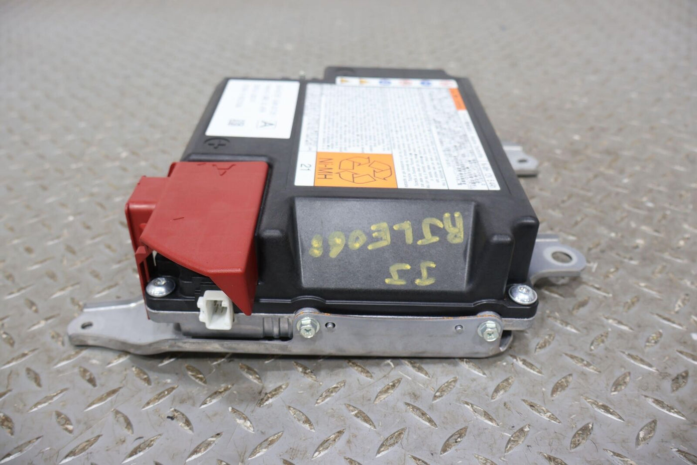 18-21 Lexus LC500 Auxiliary Sub Battery Control Module (28810 