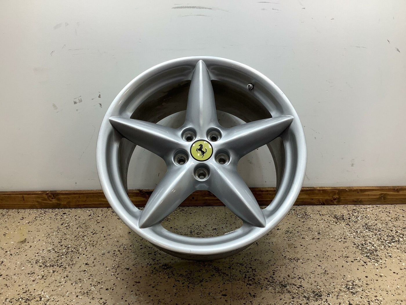Ferrari 360 Spider 18X10 5 Spoke Wheel W/ Center Cap OEM (164175) Curb Rash