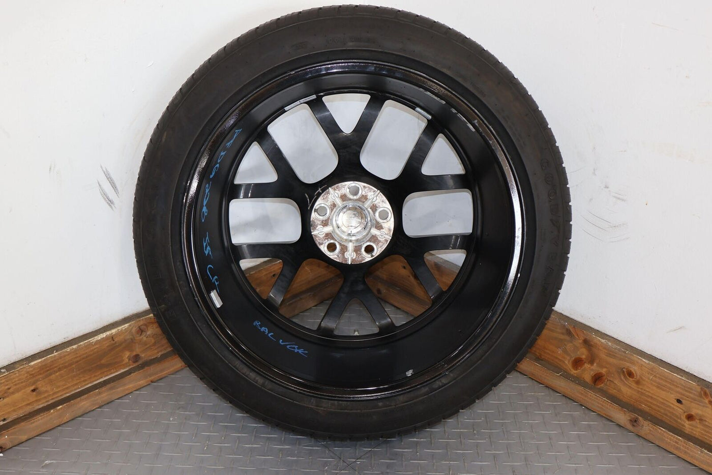 15-19 Challenger SRT8 20x9 Wheels & Tires Set of 4 (Matte Black) Curb Marks