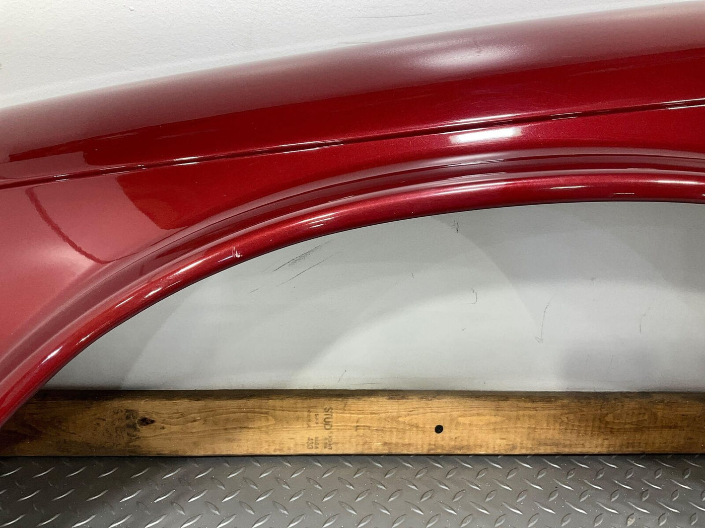 98-03 Jaguar XJ8 Left LH Driver Fender (Carnival Red CCG)Paint Defects See Notes