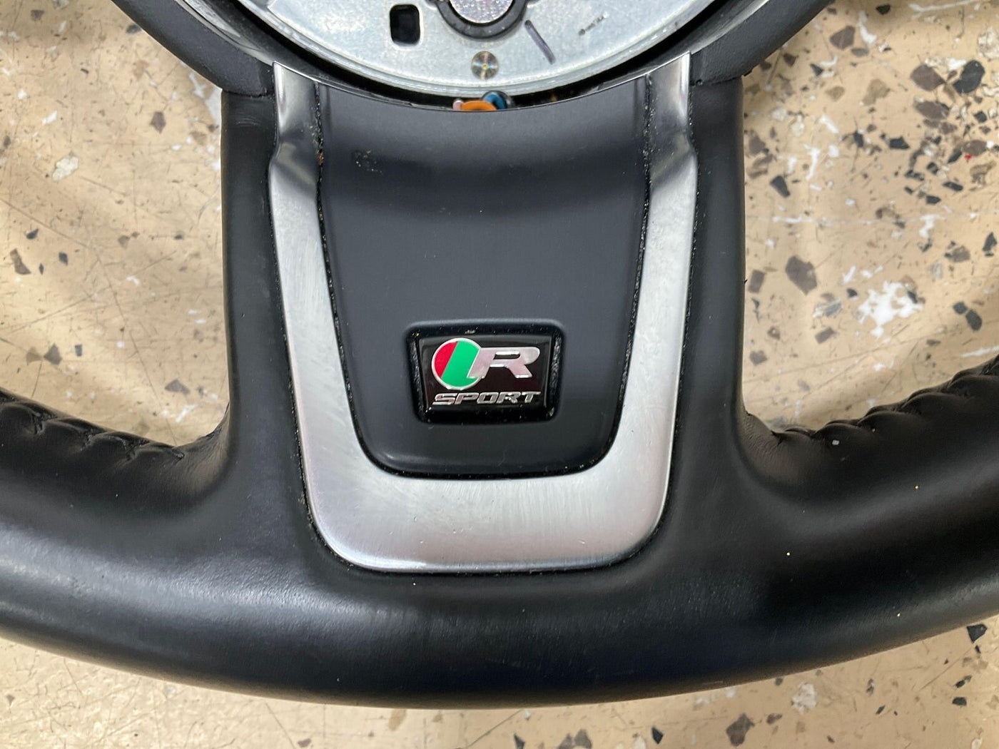17-19 Jaguar F-Pace R-Sport Leather Heated Steering Wheel W/ Controls (Black)