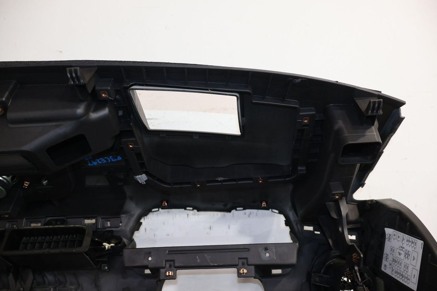 10-11 Chevy Camaro SS Bare Interior Dash Panel W/ HUD / Premium Audio  (Ebony) - J & J Auto Wrecking