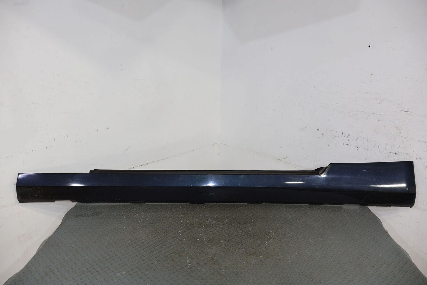 10-13 Chevy Camaro SS Left LH Driver Rocker Moulding (Blue Ray GXH) Coupe