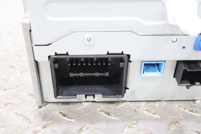 13-15 Chevy Camaro Navi Radio Receiver & Heater Control Panel W/ Screen (Tested)