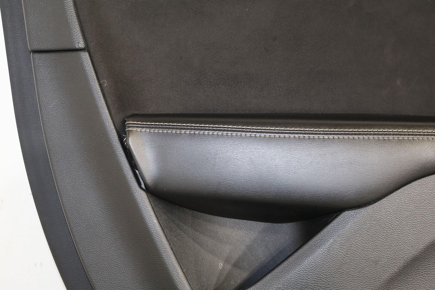 15-18 Dodge Challenger SRT Hellcat Left LH Door Trim Panel (Black X9) Leather