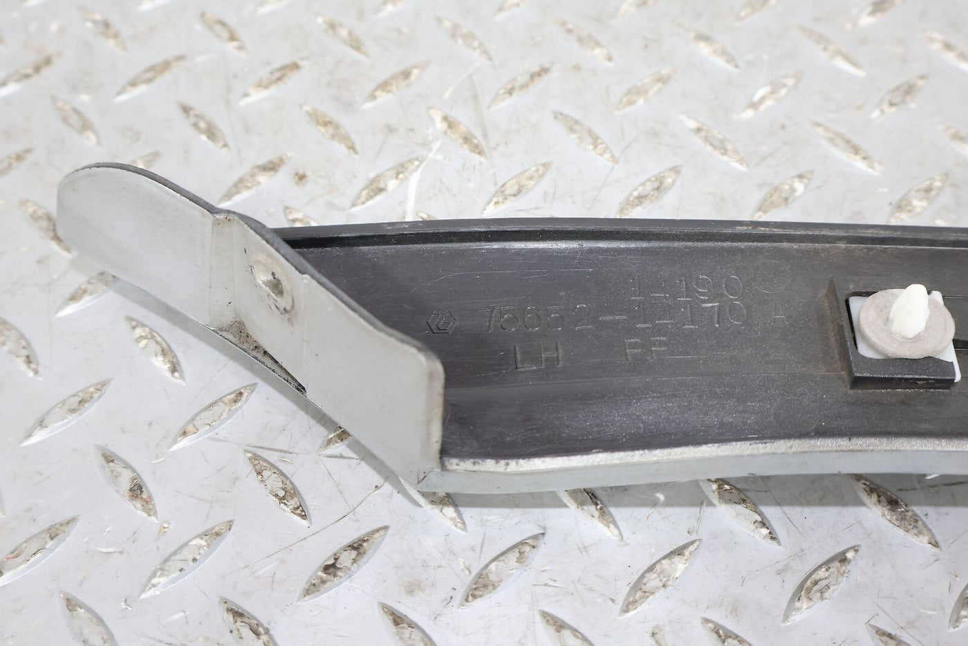 89-92 Toyota Supra MK3 Rear Left LH Quarter Panel Moulding Trim (Faded Gray)