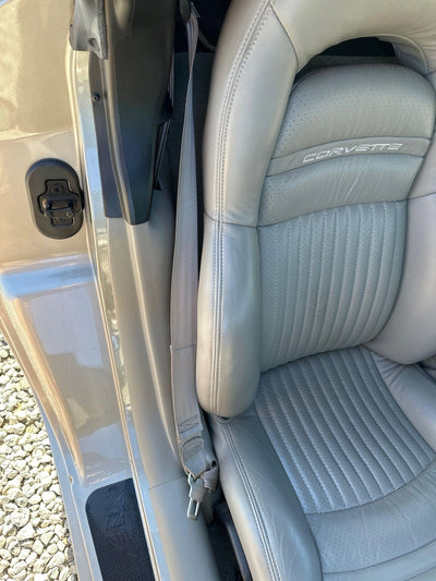 97-99 Chevy C5 Corvette Convertible Front Left Seat Belt Retractor (Light Gray)