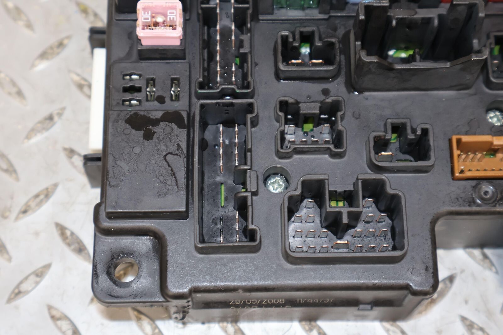 2008 Mitsubishi Lancer Evolution MR EVO X Fuse Relay Junction Box