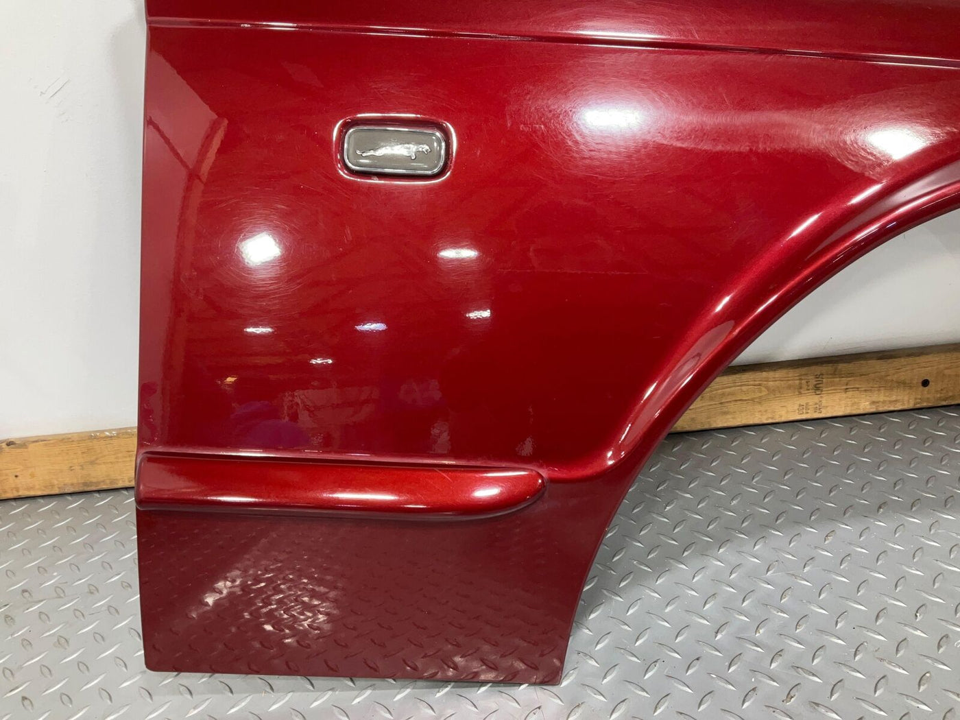 98-03 Jaguar XJ8 Right RH Passenger Fender (Carnival Red CCG) Dented See Notes
