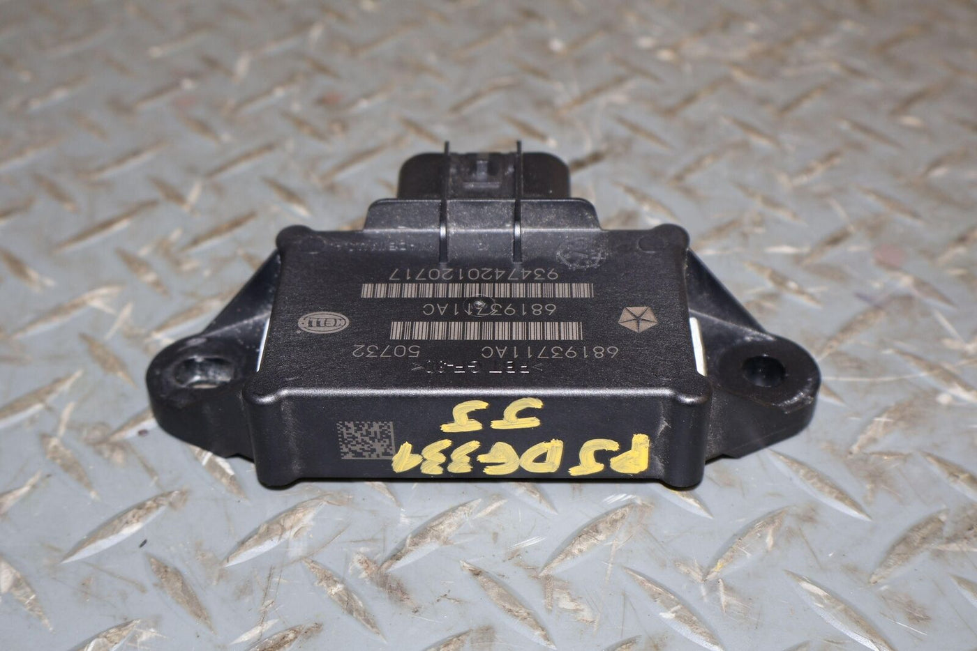 15-22 Dodge Charger SRT Hellcat Fuel Pump Control Module (68193711AC) OEM