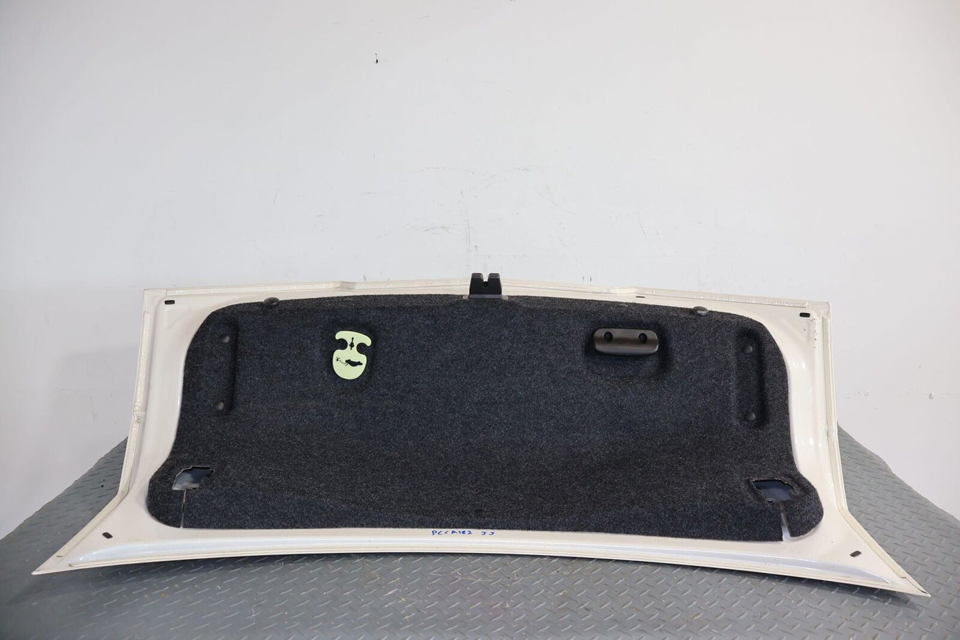 11-15 Cadillac CTS-V Coupe Trunk Deck Lid (White Diamond GBN) W/O