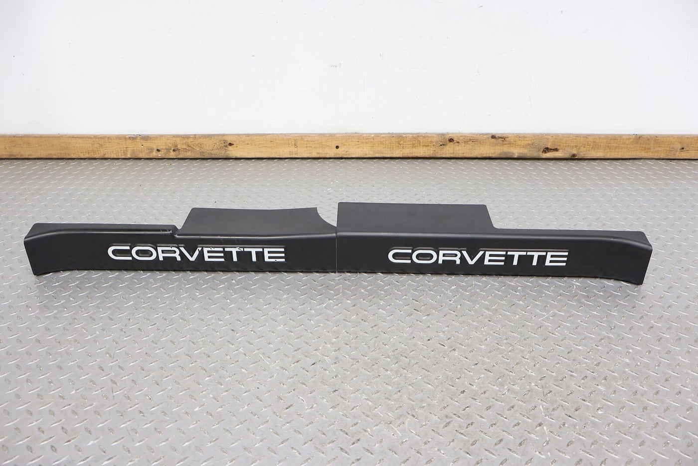 90-93 Chevy C4 Corvette Pair LH&RH Door Sill Entry Trim Plates (Black) OEM