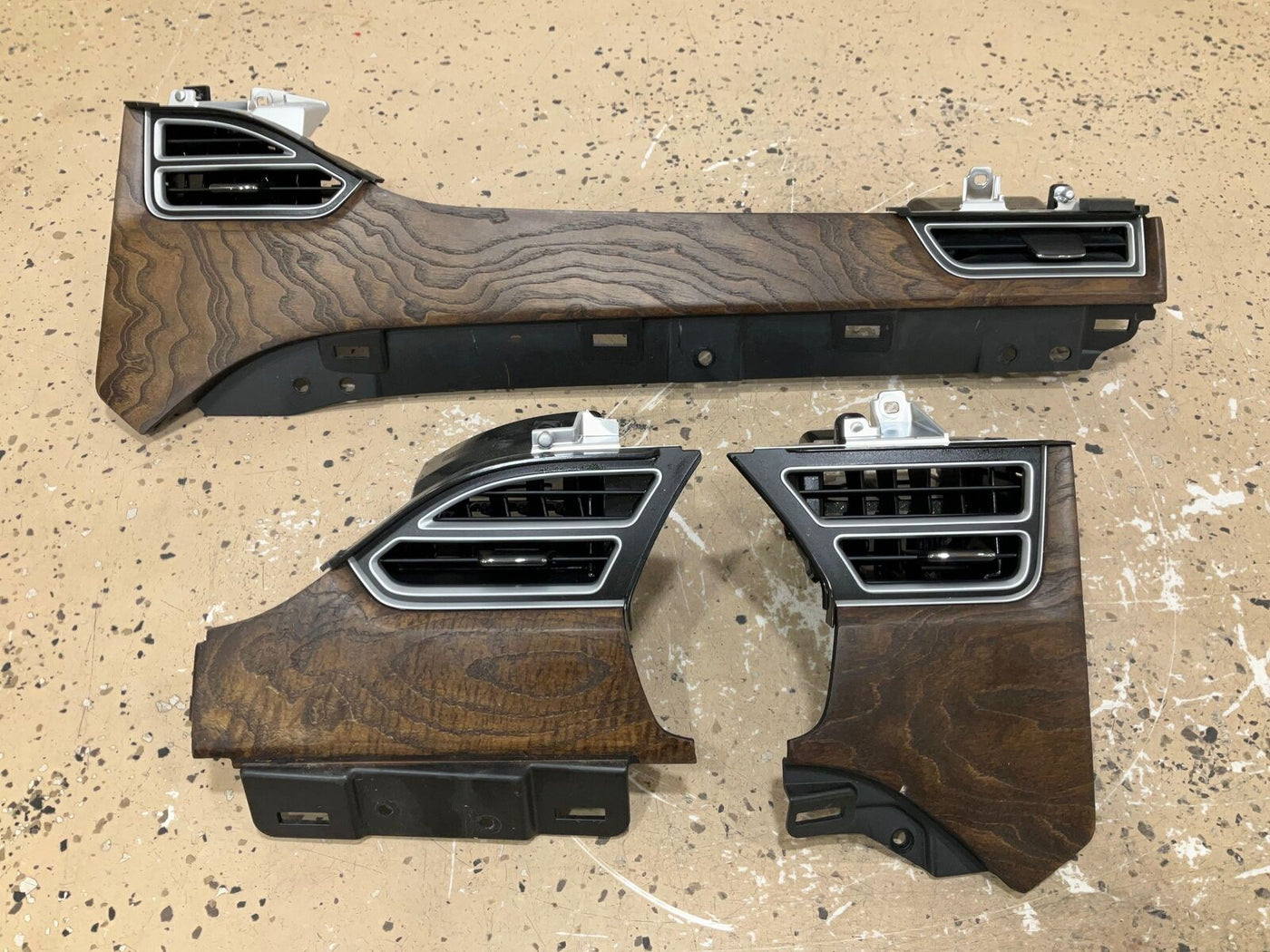 14-18 Tesla Model S Dash Woodgrain Trim Vent Kit OEM (3 Pieces)