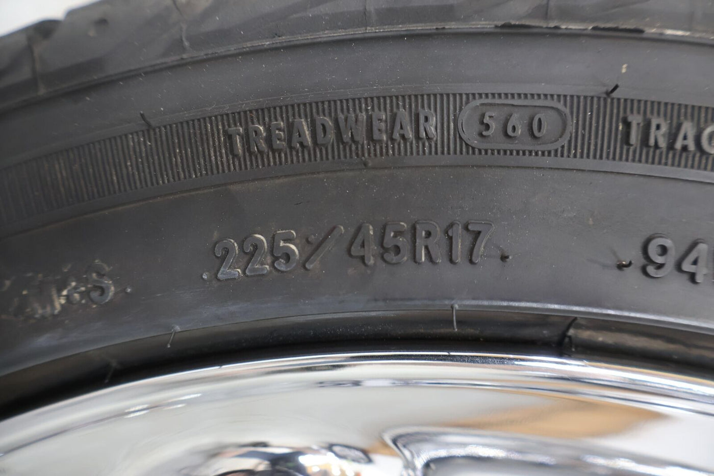 00-02 Plymouth Prowler 17" & 20" Full Wheel Set W/Tires (Chrome) W/Center Caps