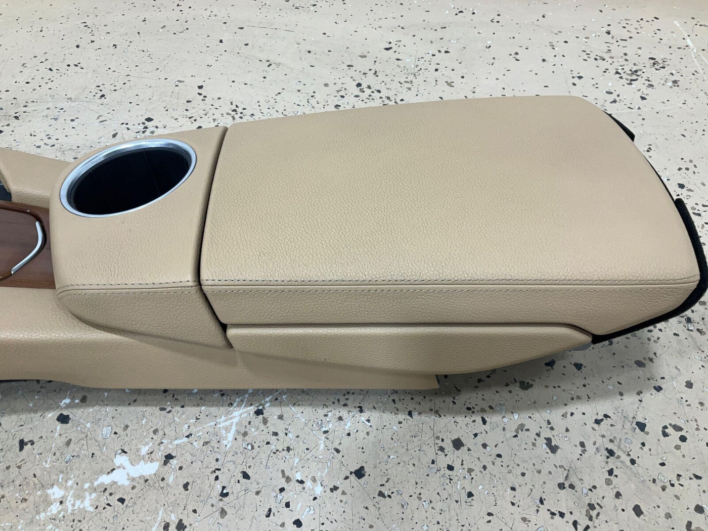 10-16 Porsche Panamera Bare Console W/ Lid OEM (Luxor Beige UB) See Notes