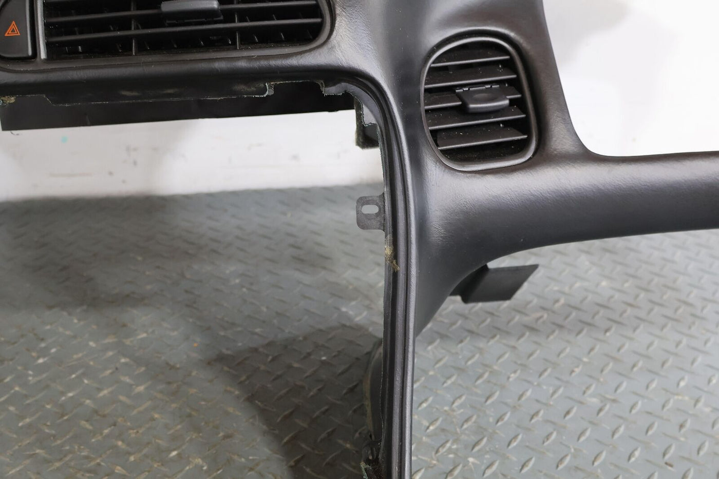 97-04 Chevy C5 Corvette Upper Dash Panel W/O Heads Up Display (Black 19I) Bare