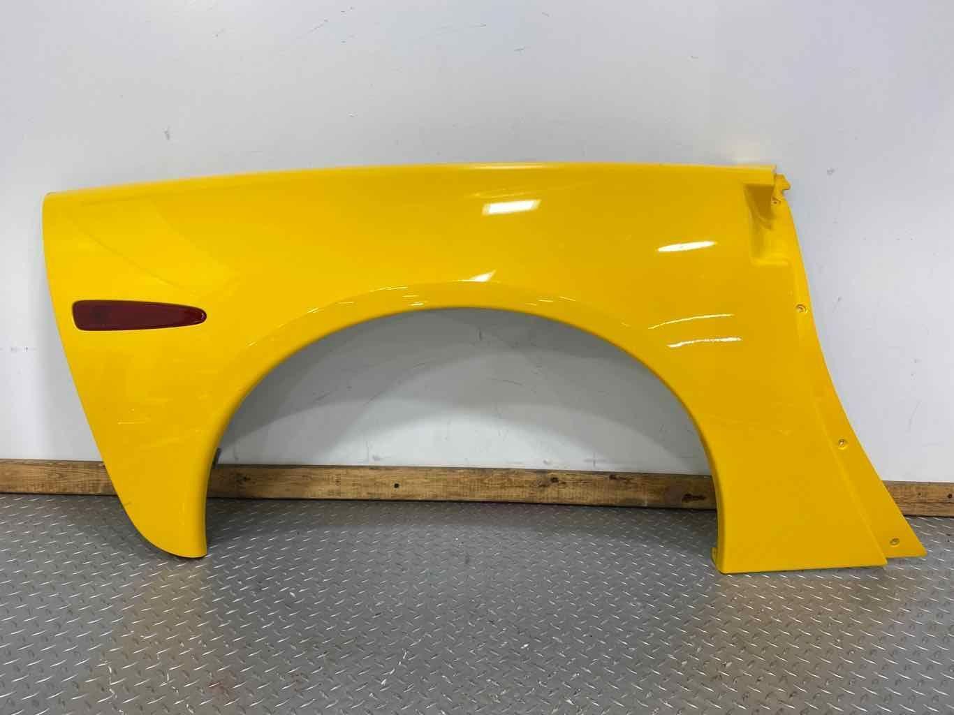 05-13 Corvette C6 Convertible Right Exterior Quarter Panel(Millenium Yellow 79U)