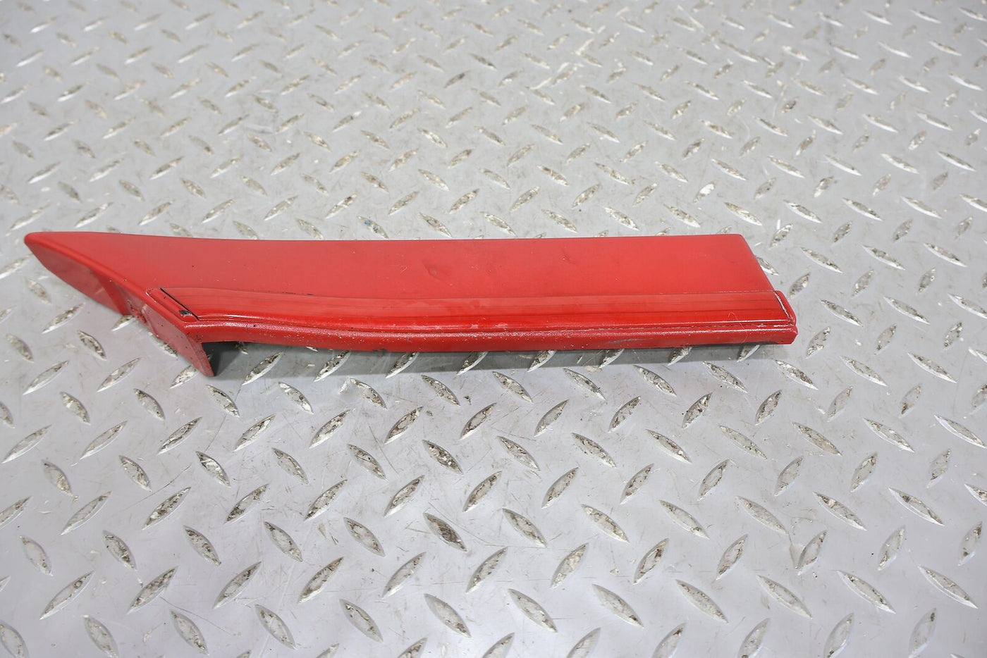89-92 Toyota Supra MK3 Rear Right RH Quarter Panel Moulding Trim (Super Red 3E5)