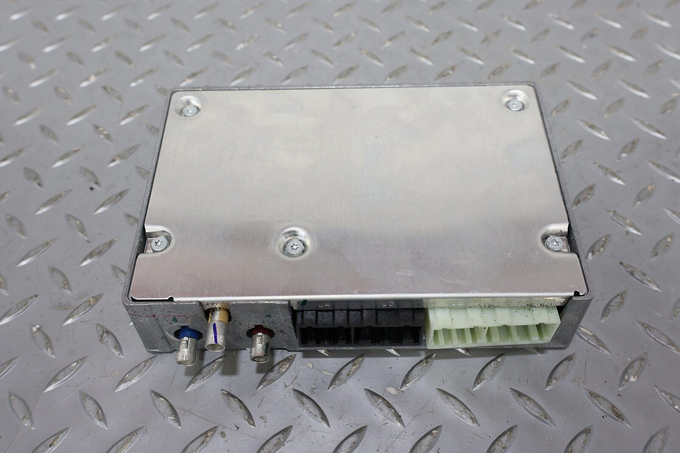 10-12 Chevy Camaro OnStar Telematics Communication Control Module (20842731)