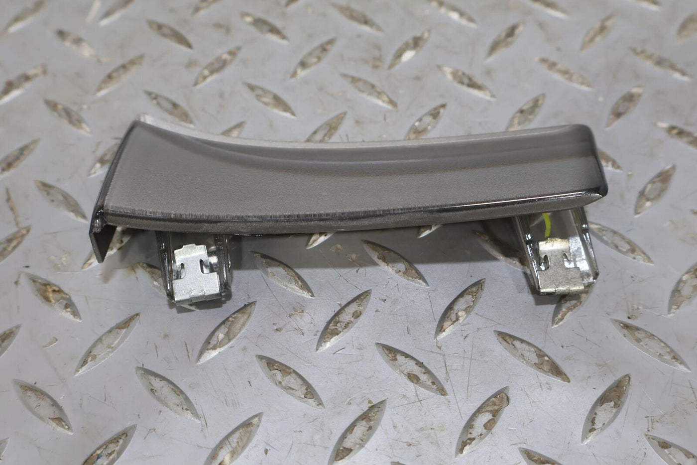 10-15 Chevy Camaro SS Coupe Interior Dash Trim Kit 2 Pieces (Gray) OEM