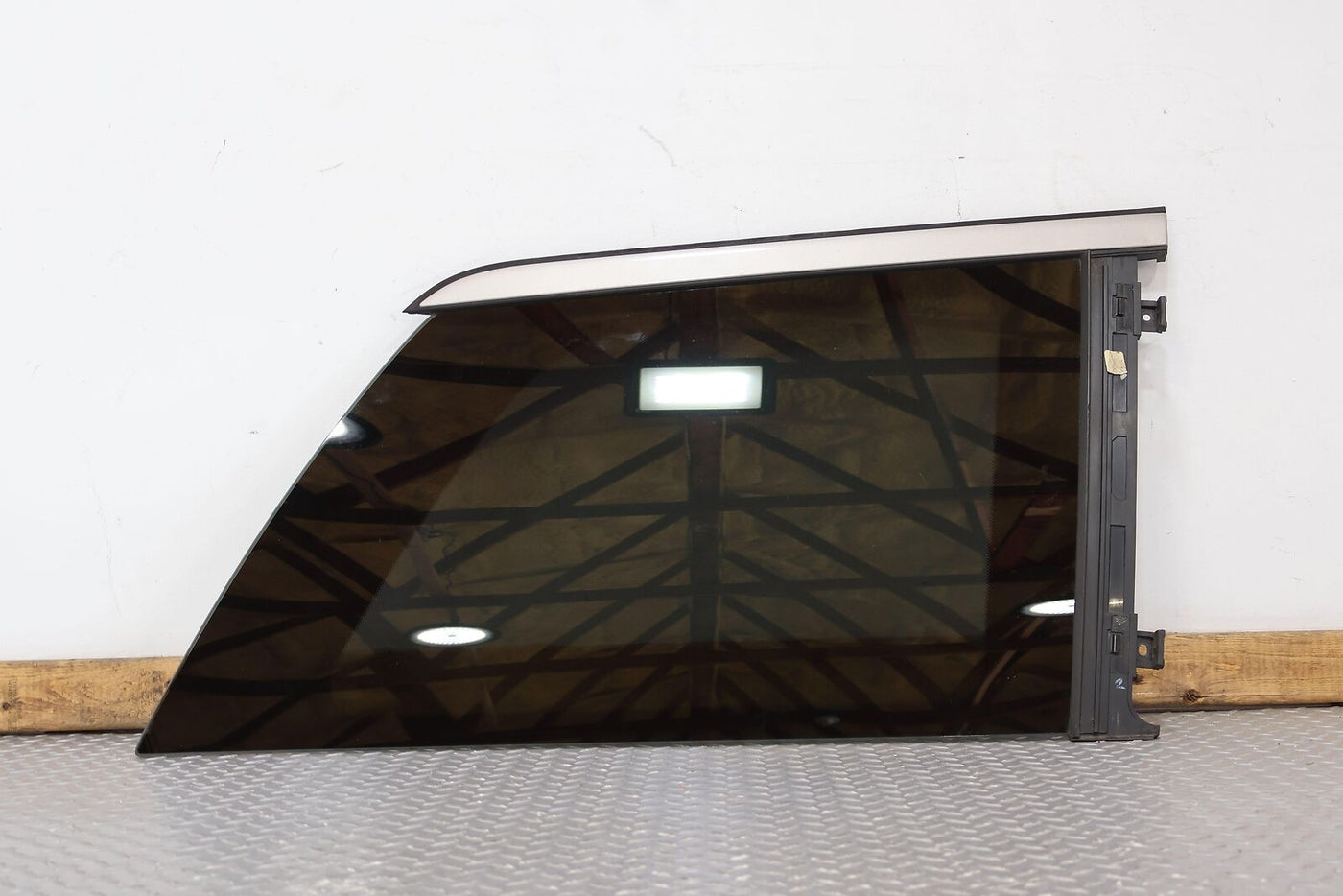 07-12 Mercedes GL450 Rear Right Quarter Glass Window (Privacy Tint) Silver Trim
